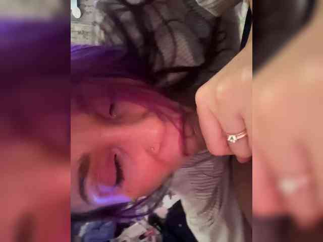 VIP17CoupleDream bongacams live cam model