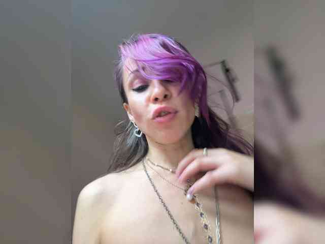 VIP17CoupleDream bongacams live cam model