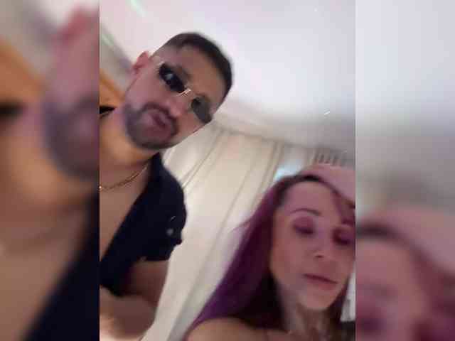 VIP17CoupleDream bongacams live cam model