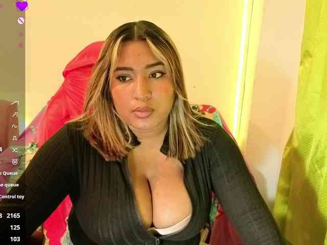 cardi-09 bongacams live cam model