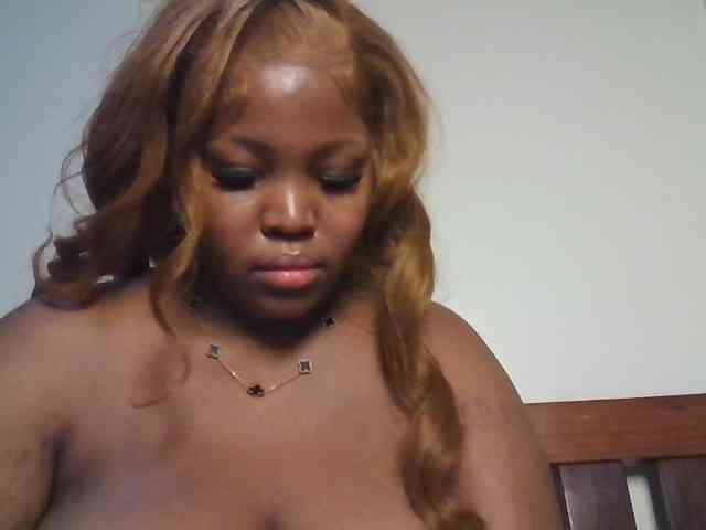 CuteTinkerbella bongacams live cam model