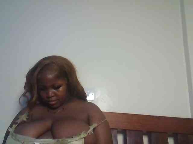 CuteTinkerbella bongacams live cam model