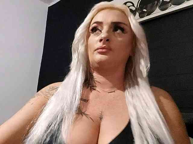 AnastasiaBlond bongacams live cam model