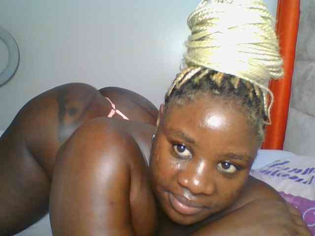 Citygirl77 bongacams live cam model