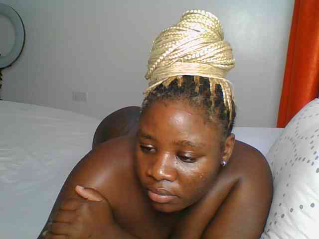 Citygirl77 bongacams live cam model