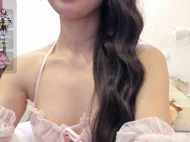 Teahyee bongacams live cam model