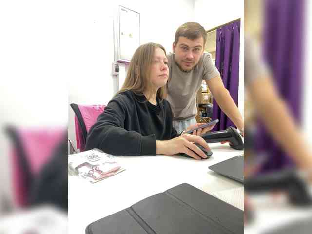 -SweetCouple-1 bongacams live cam model
