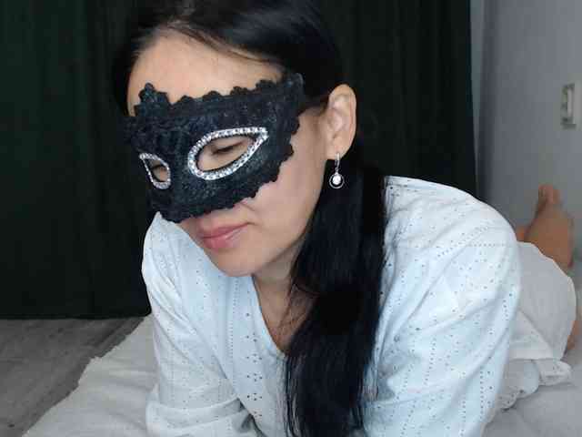 Just---me bongacams live cam model