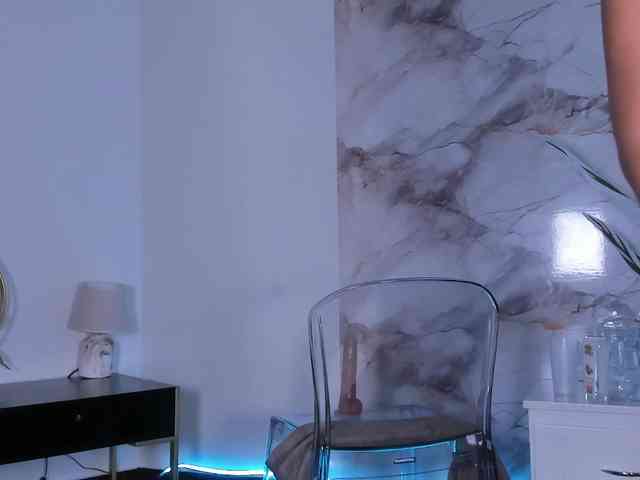 natyxo bongacams live cam model
