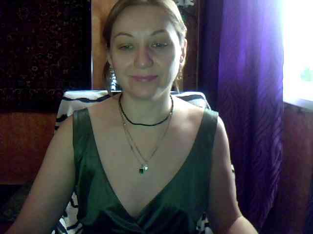 KatiMilana bongacams live cam model