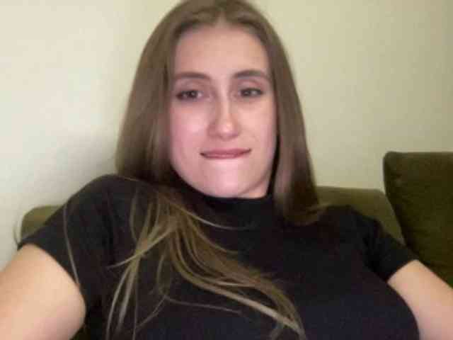 Walkiria19 bongacams live cam model