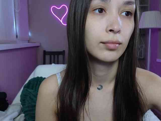 dlllvi bongacams live cam model