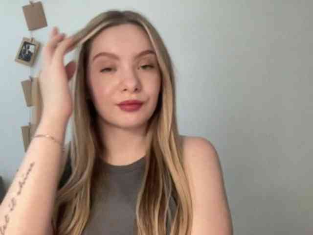Polishangel222 bongacams live cam model