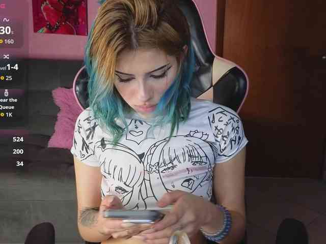 ElyCandyCurse bongacams live cam model