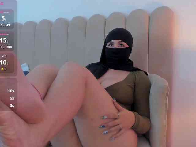 Amirah- bongacams live cam model