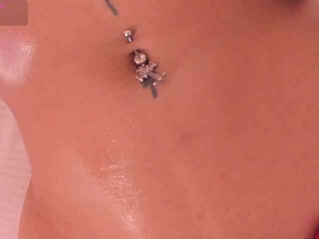 CrystalRose1 bongacams live cam model