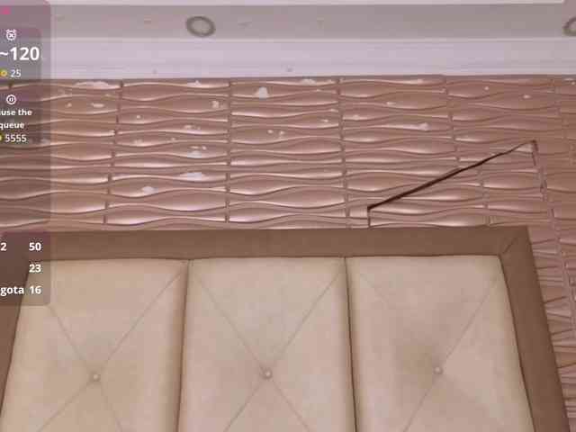 Miladiosa bongacams live cam model