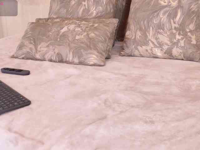 irisreid bongacams live cam model