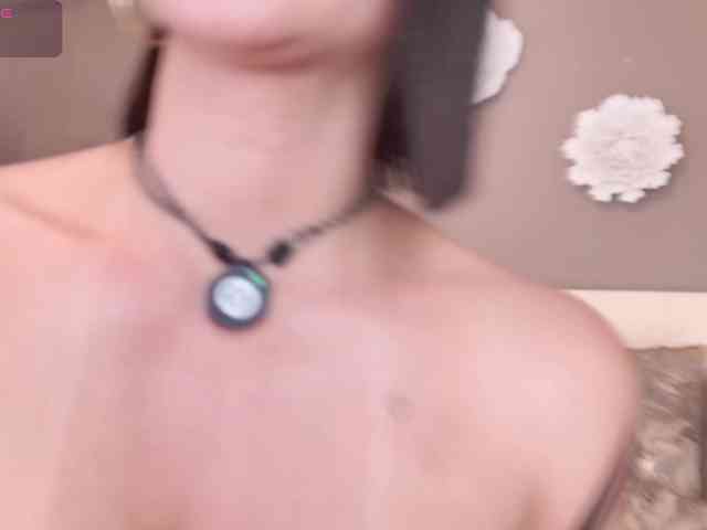 irisreid bongacams live cam model