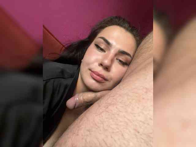 Family707 bongacams live cam model