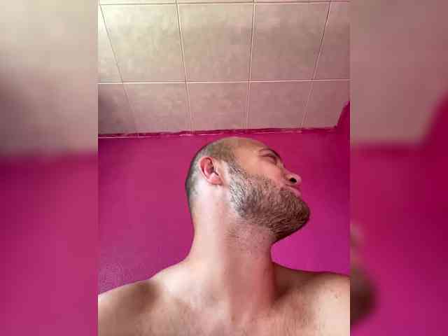 Family707 bongacams live cam model