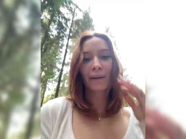 MuffMuffin bongacams live cam model