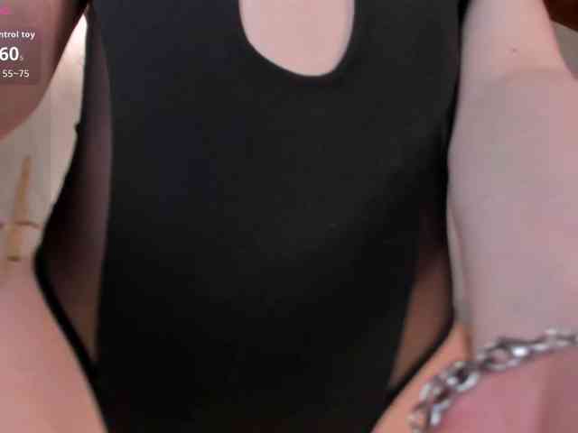 IsabellaMoretti bongacams live cam model