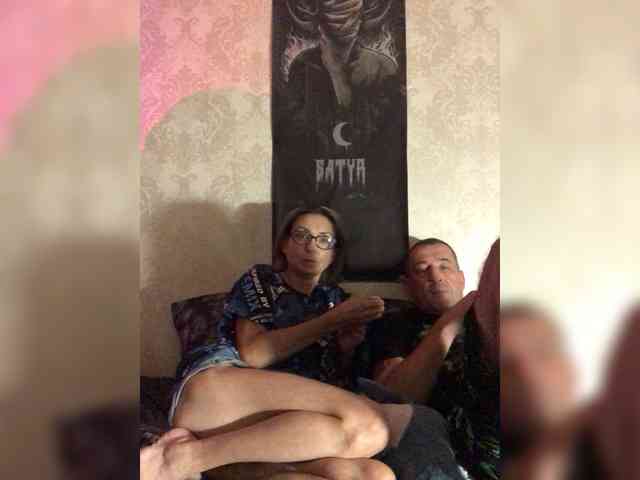 Razvrat6666 bongacams live cam model