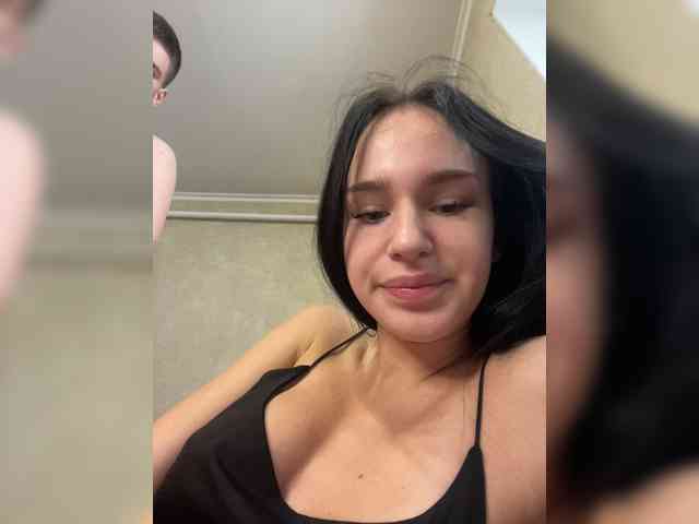 the-secret-room1 bongacams live cam model