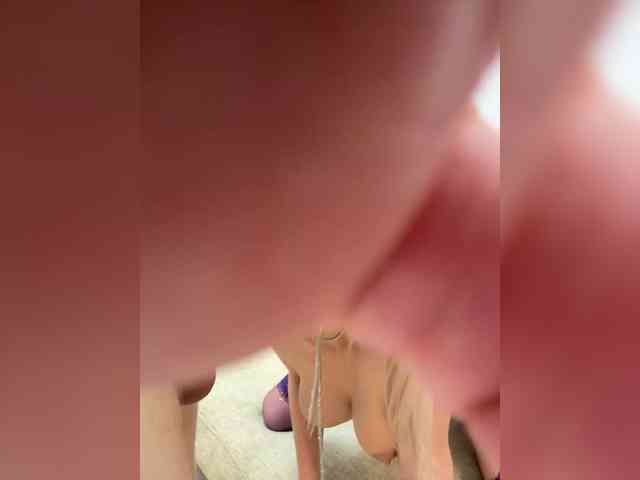 Pusydiamond bongacams live cam model