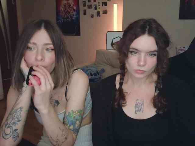 MaoandLulu bongacams live cam model