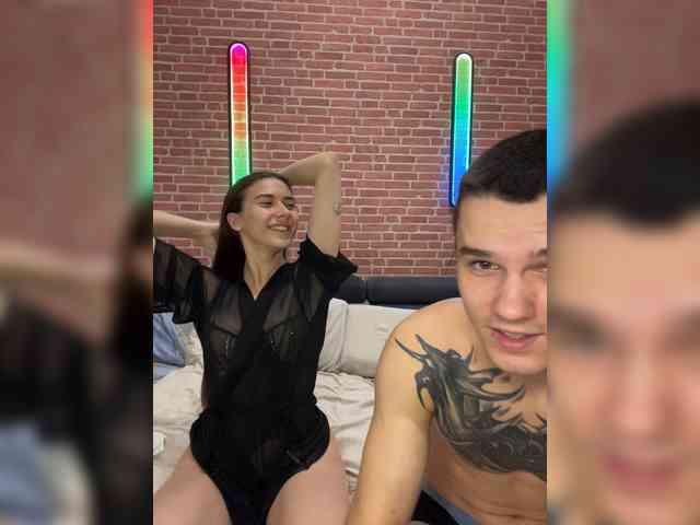AAOneLove bongacams live cam model