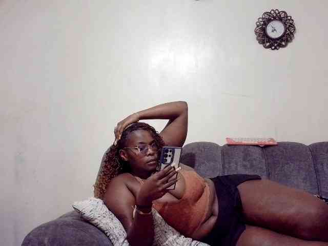 africangoddess bongacams live cam model