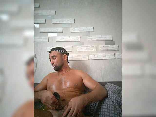 Grisha--1 bongacams live cam model