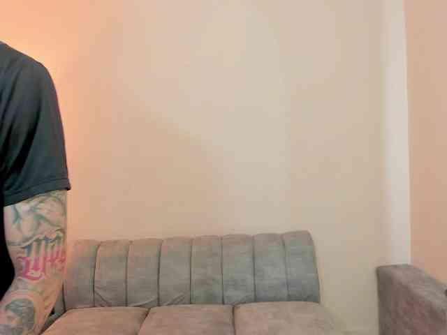 startlindagirlssome bongacams live cam model