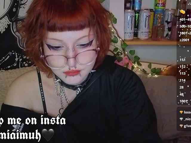 bornindark bongacams live cam model
