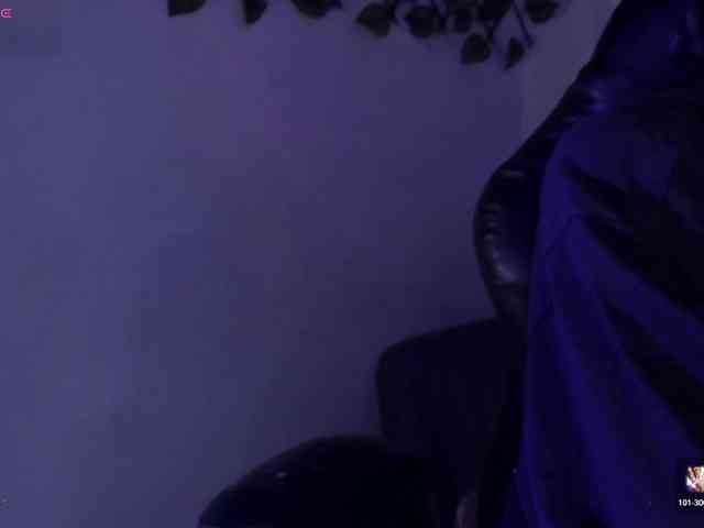 annykiittyy bongacams live cam model