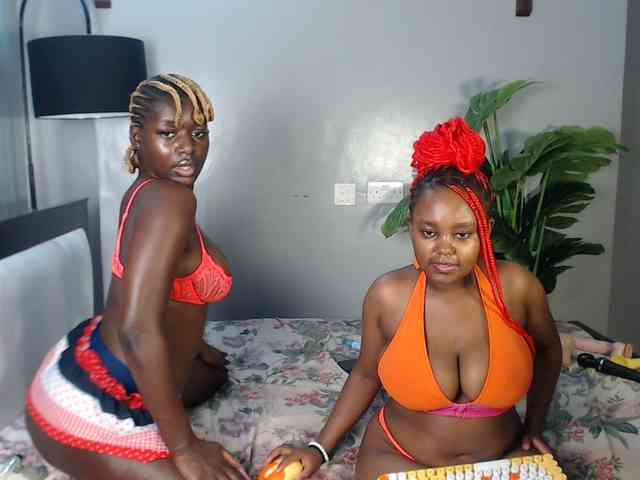 VelvetCuties bongacams live cam model