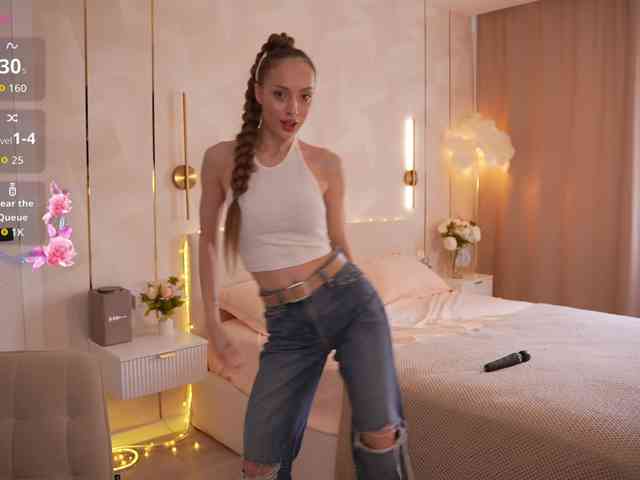 Tvoya-malyshka bongacams live cam model