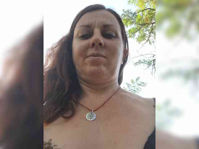 OpenGirl bongacams live cam model