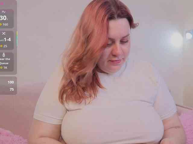 Valery-Grand bongacams live cam model