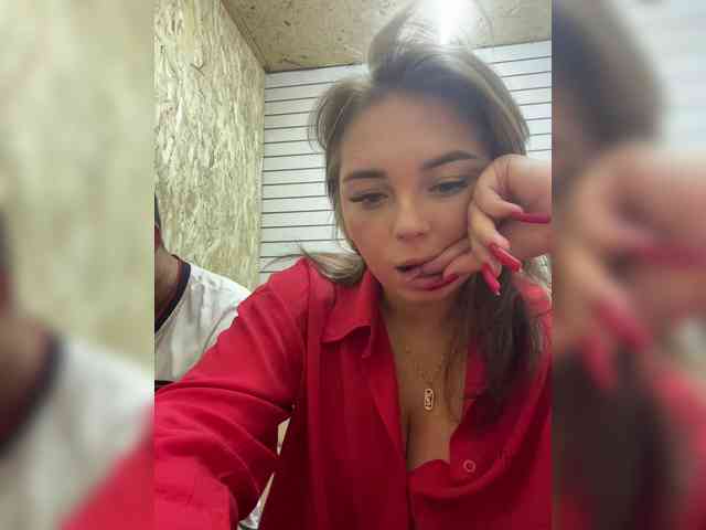 Kiss bongacams live cam model