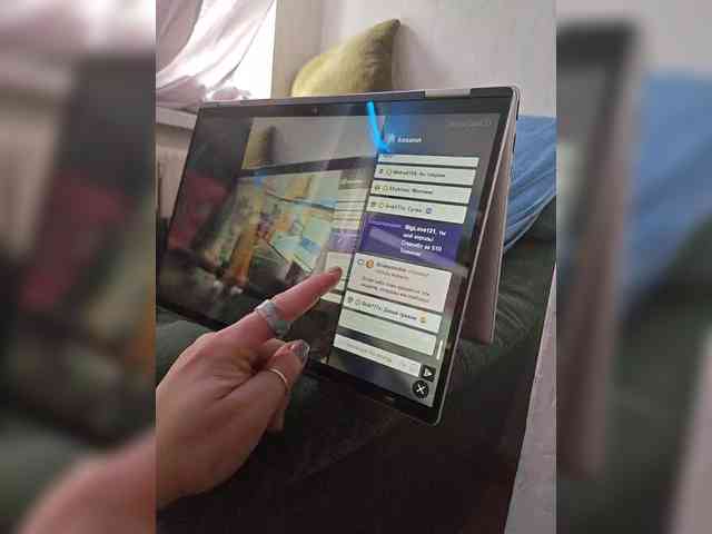 kosann bongacams live cam model