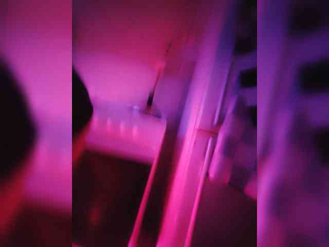 Bessandkaty55 bongacams live cam model