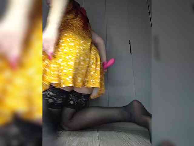smeh-i-greh bongacams live cam model