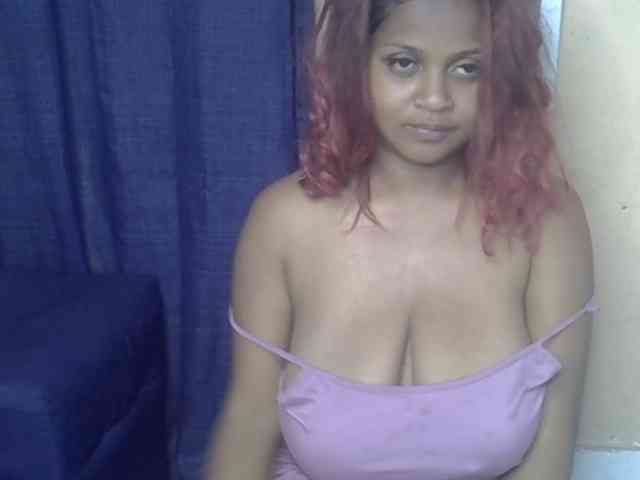 Bellalabelle bongacams live cam model
