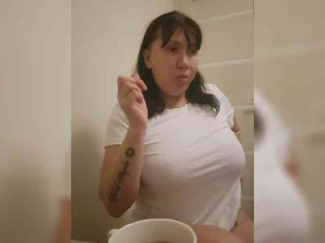 RoxySexy bongacams live cam model