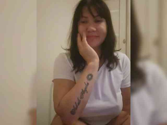 RoxySexy bongacams live cam model
