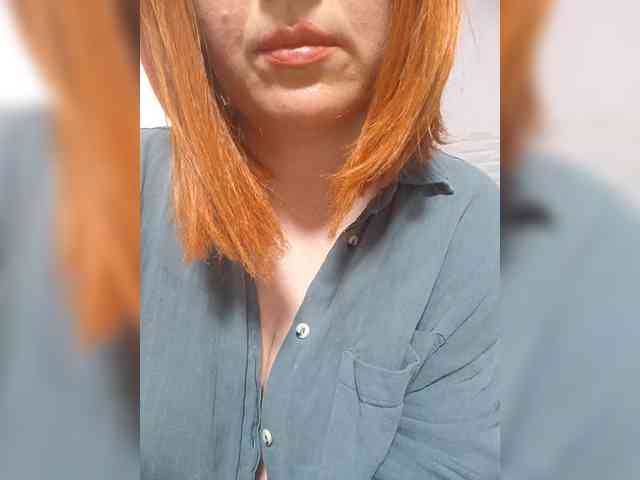 SimplyMaria777 bongacams live cam model