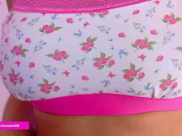 Sashaowen bongacams live cam model